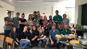 SIPATMIN - HOMENAGEM AOS FUNCIONÁRIOS COM PARTICIPAÇÃO SURPRESA DA FAMÍLIA.