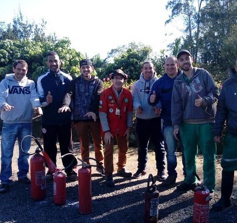 Carbonífera catarinense ltda. prepara funcionários para serem brigadistas